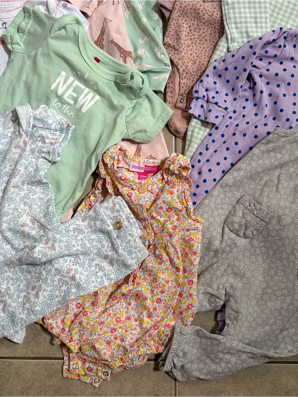 Lot Of 19 Baby Girl 6-9 Month Clothing Bundle Pajamas Shorts Sets Onesies